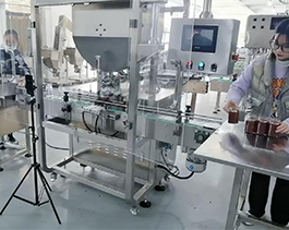 2021款醬料極速灌裝機，挑戰(zhàn)多頭醬料灌裝系統(tǒng)100天